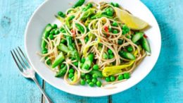 Asparagus & lemon spaghetti with peas