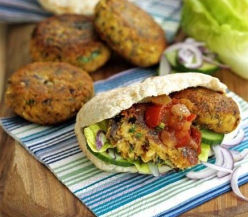 Falafel burgers